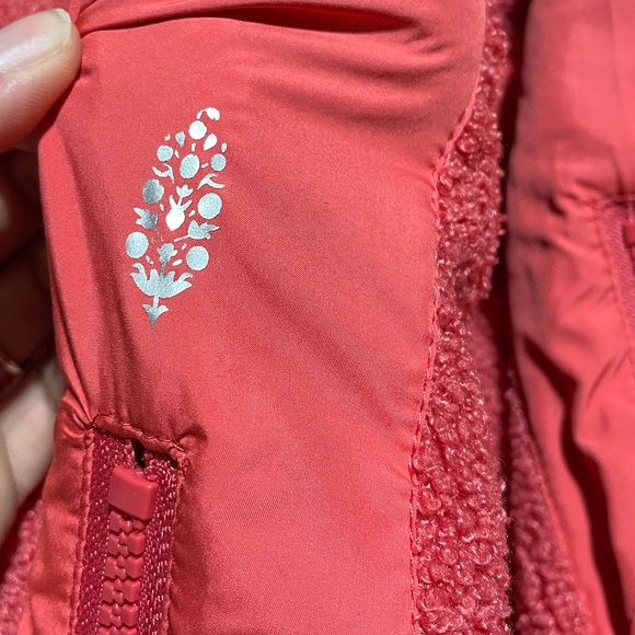 Free People Movement Fuzzy Was She Fleece Pullover - Picture 6 of 9